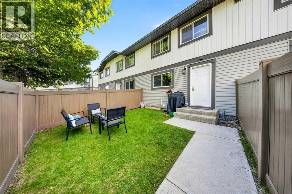 538 Woodbine Boulevard SW - 36