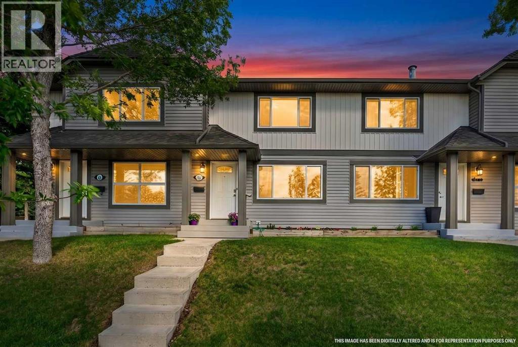 538 Woodbine Boulevard SW - 1