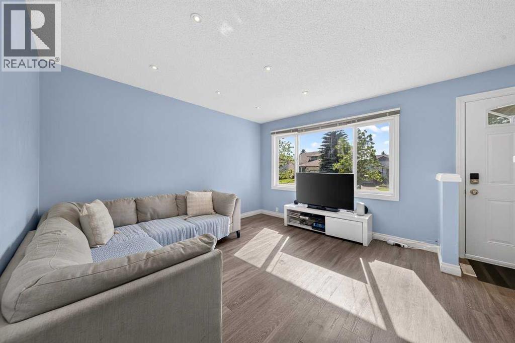 538 Woodbine Boulevard SW - 10