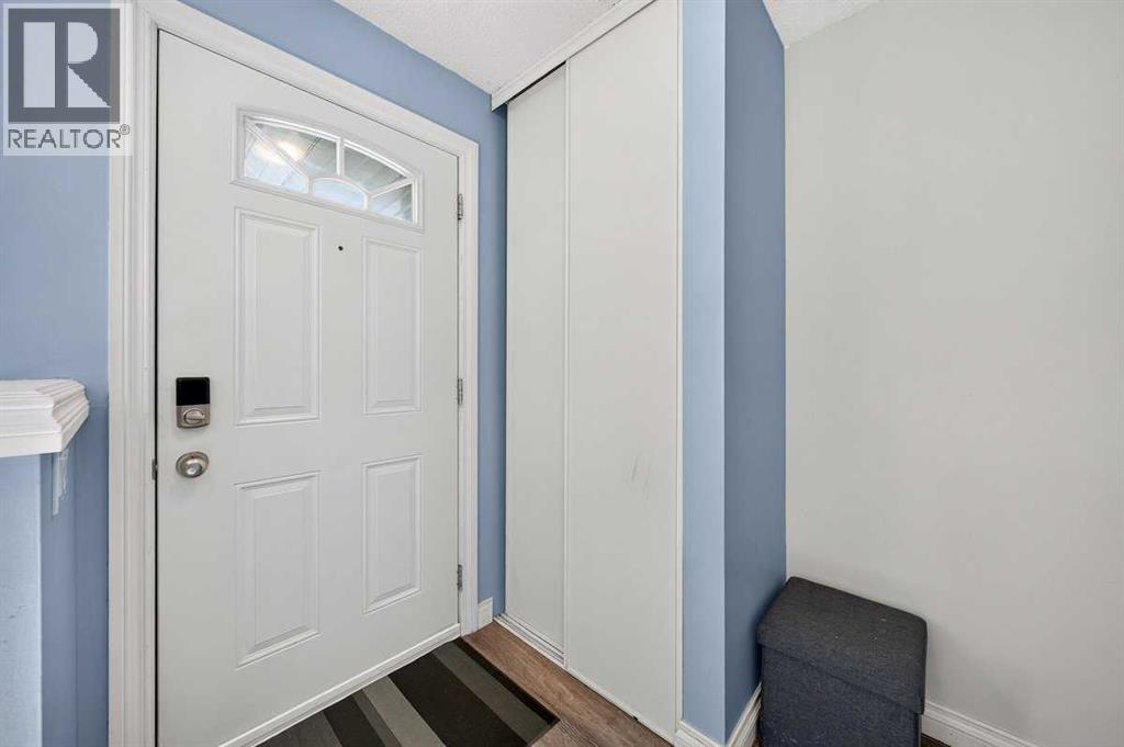 538 Woodbine Boulevard SW - 6