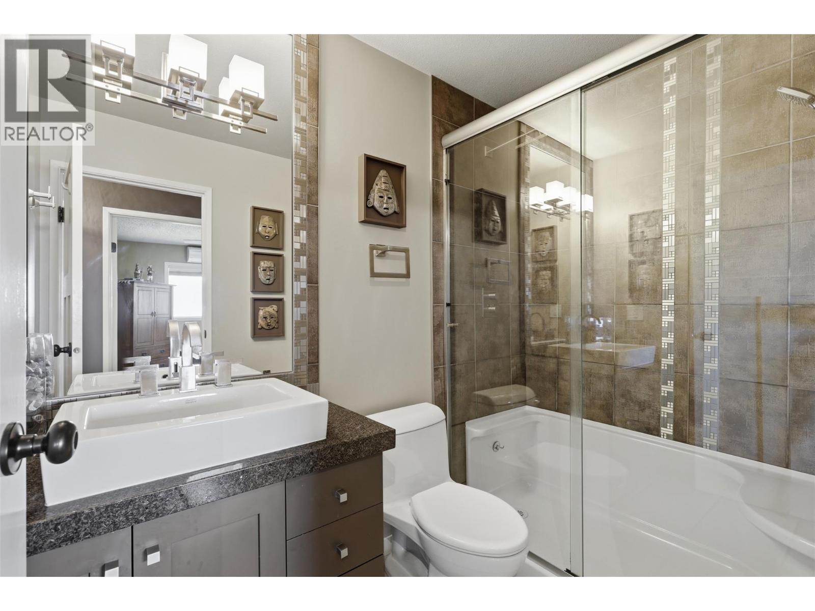 1810 SUMMIT Drive Unit# 35, Kamloops