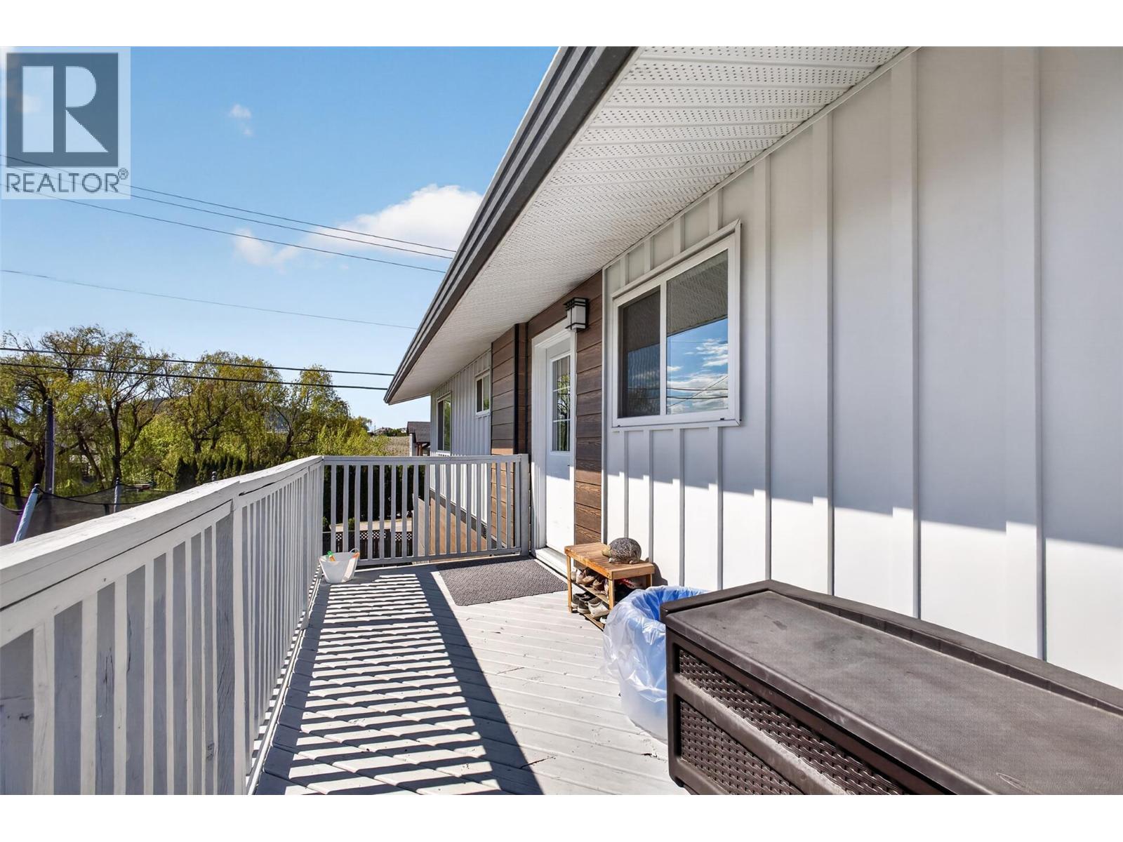 2490 Sexsmith Road - 31