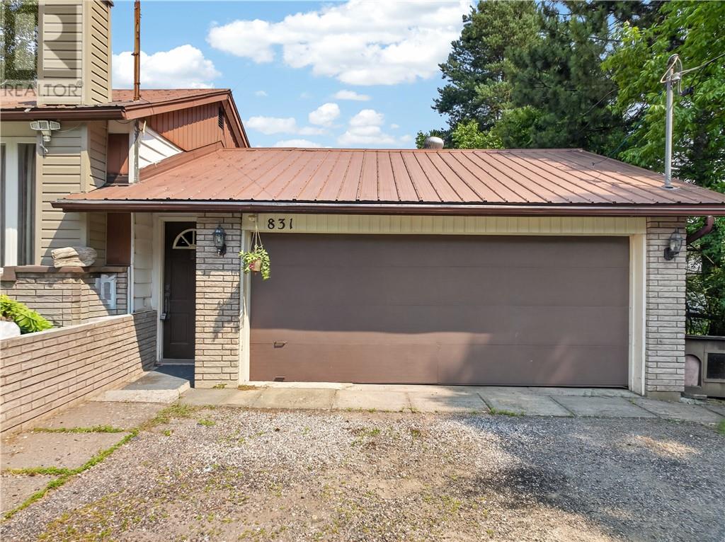 831 Sunnyside Road - Image 36