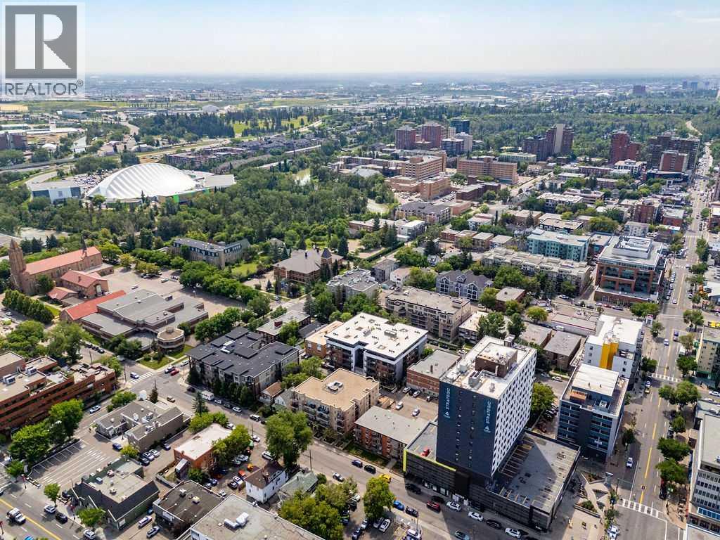 #106 323 18 Avenue SW - 32