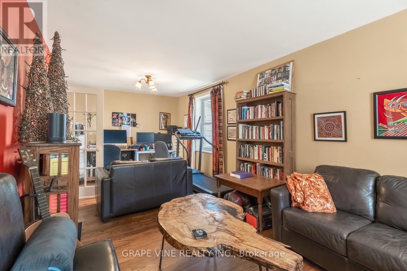 388 BERKLEY AVENUE - 19