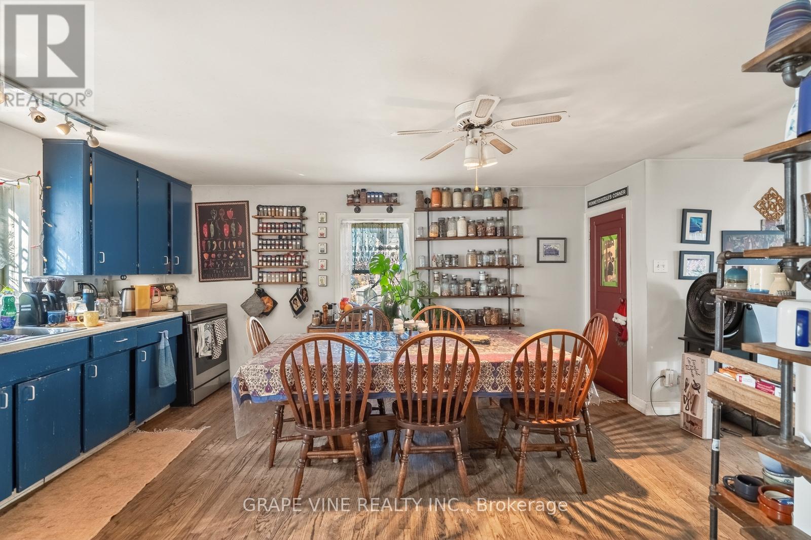 388 BERKLEY AVENUE - 22