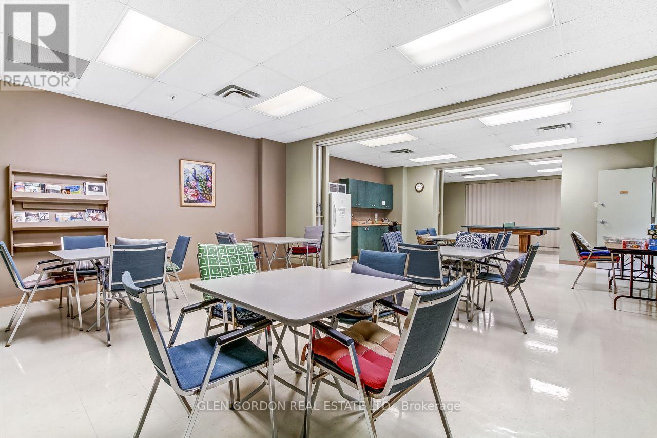 #328 511 GAINSBOROUGH ROAD - 29