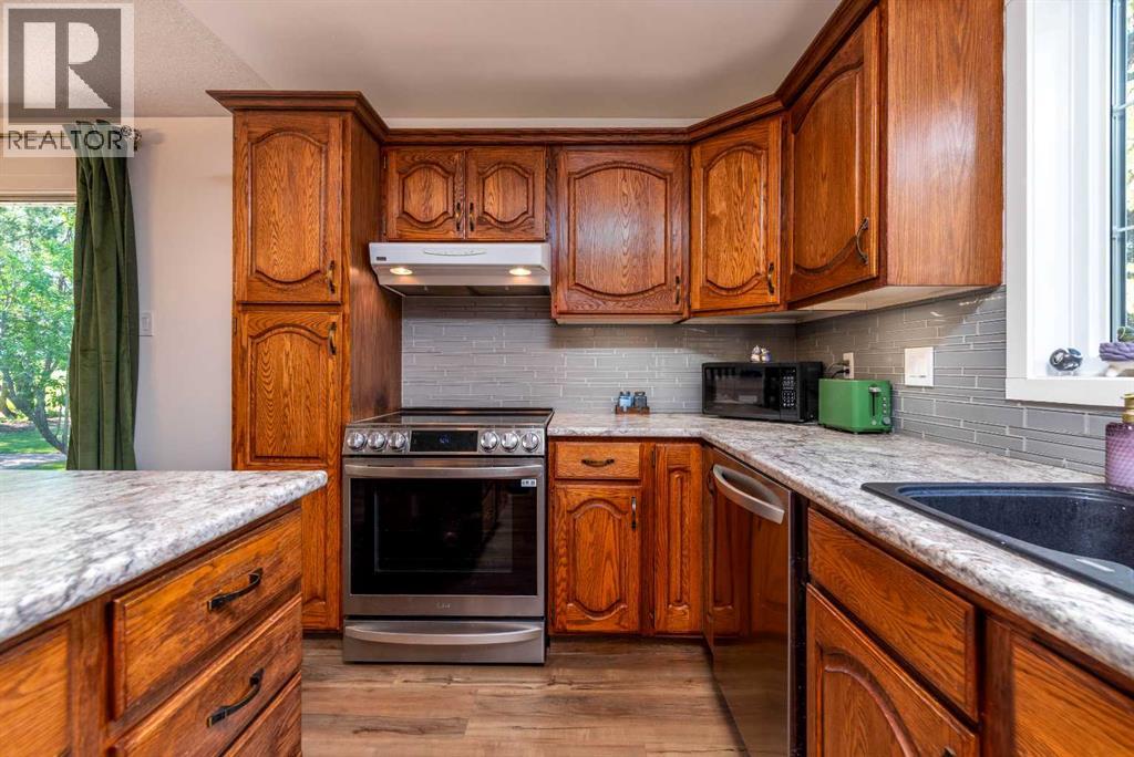 322540 48 TWP-Road - 13
