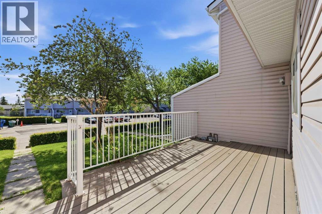 222 Marlborough Way NE - 16