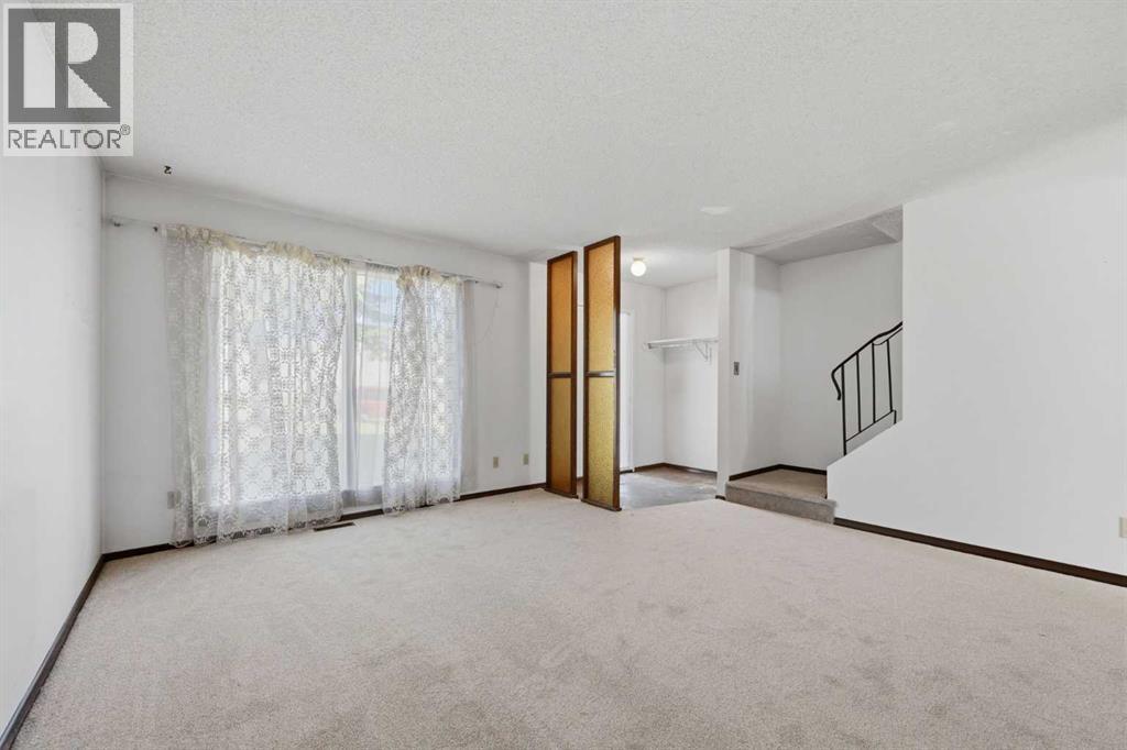222 Marlborough Way NE - 3