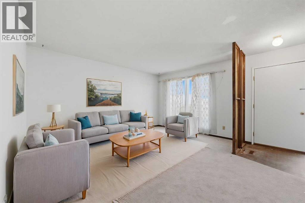 222 Marlborough Way NE - 6