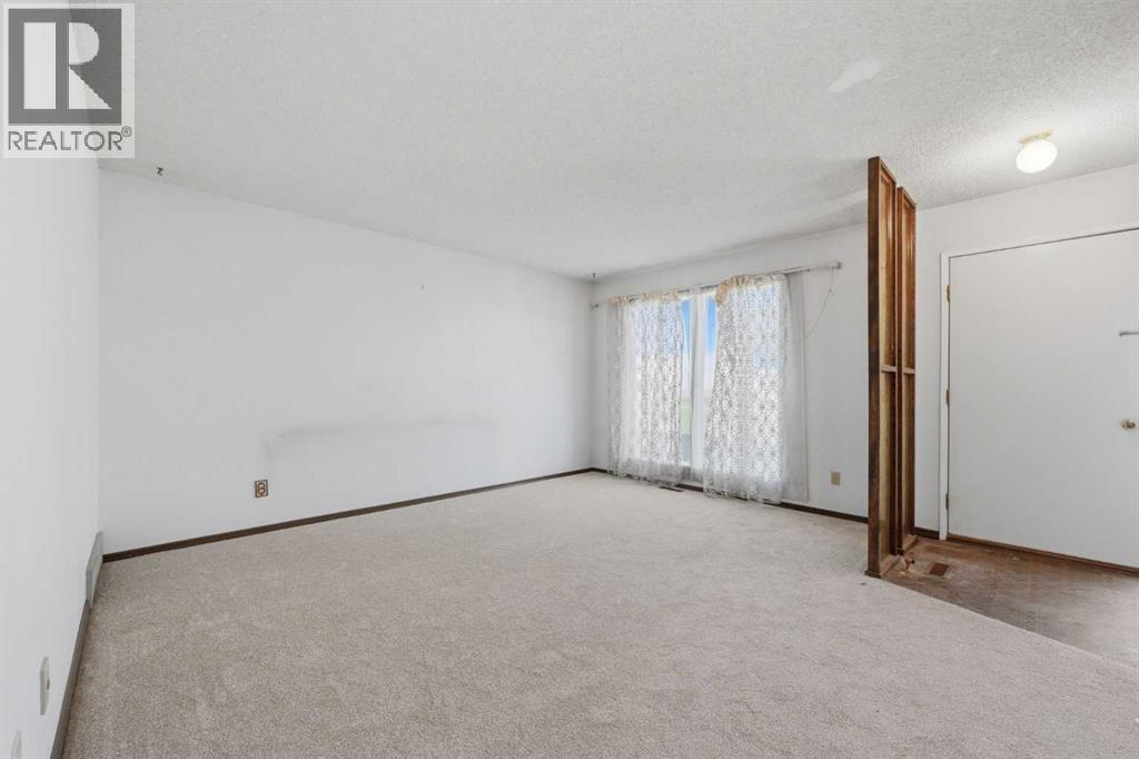 222 Marlborough Way NE - 5