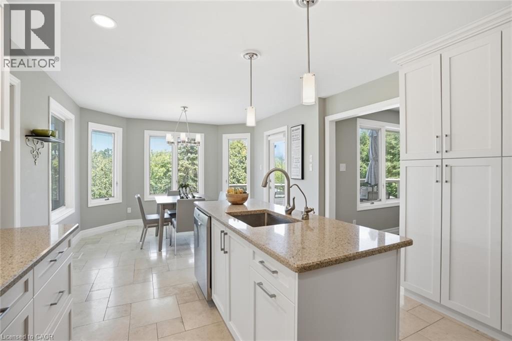 28 BATHGATE Drive - 16