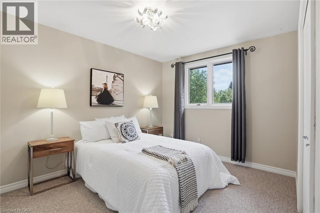 28 BATHGATE Drive - 28