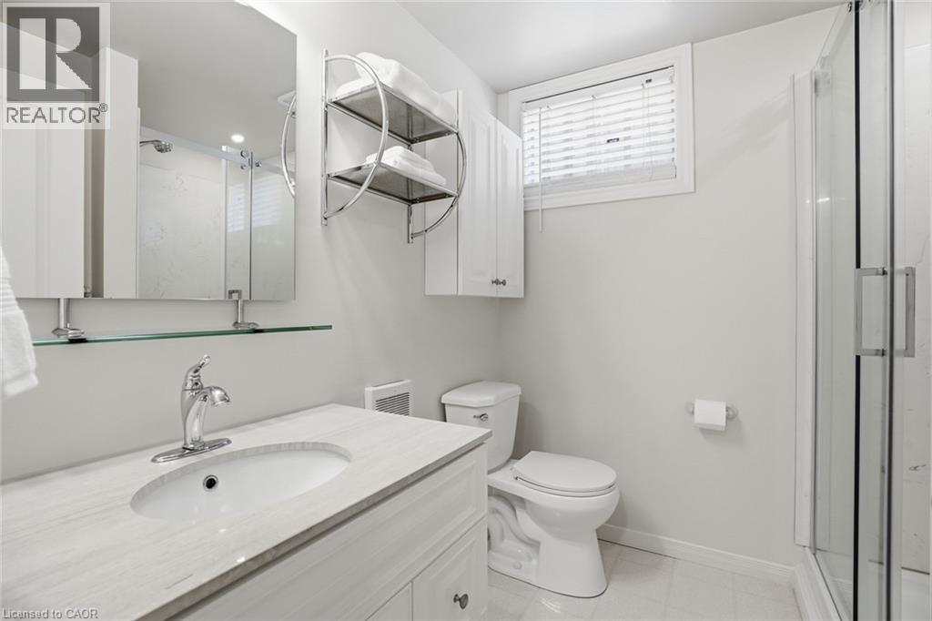28 BATHGATE Drive - 38