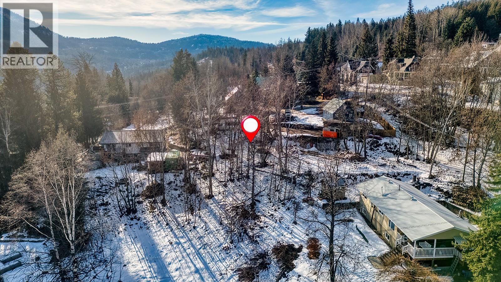 1920 Union Avenue, Rossland — photo 2