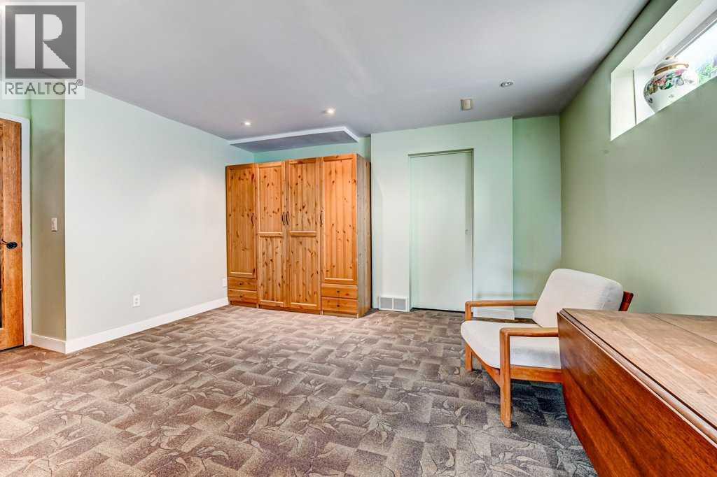 2824 Signal Hill Drive SW - Image 41