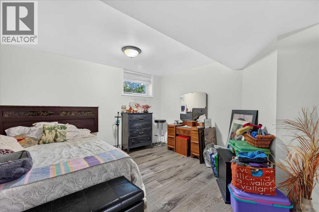 7804 34 Avenue NW - 31