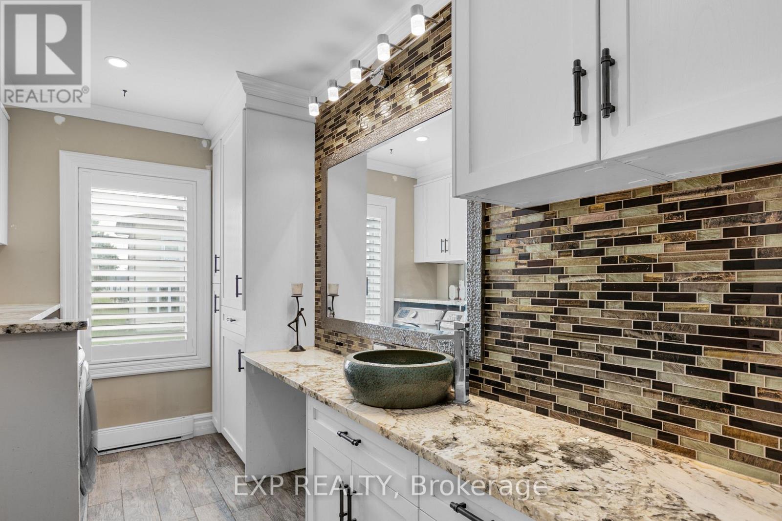 891 LACROIX ROAD - 12