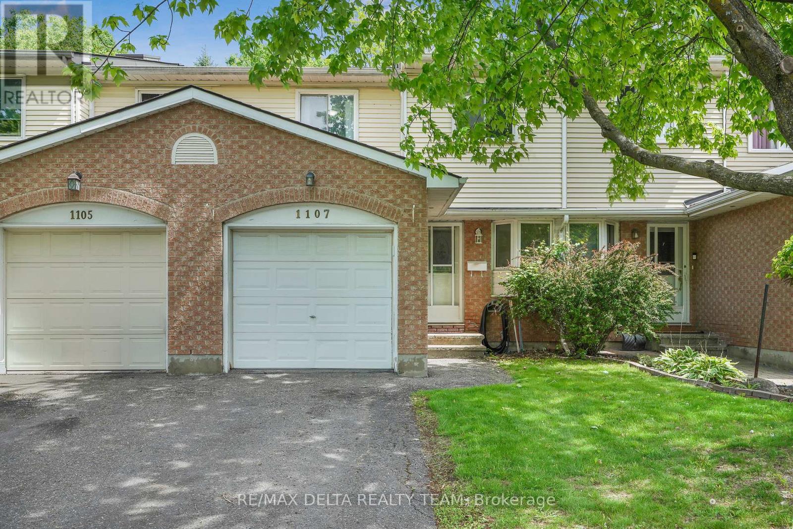 1107 DES FORETS AVENUE - 1