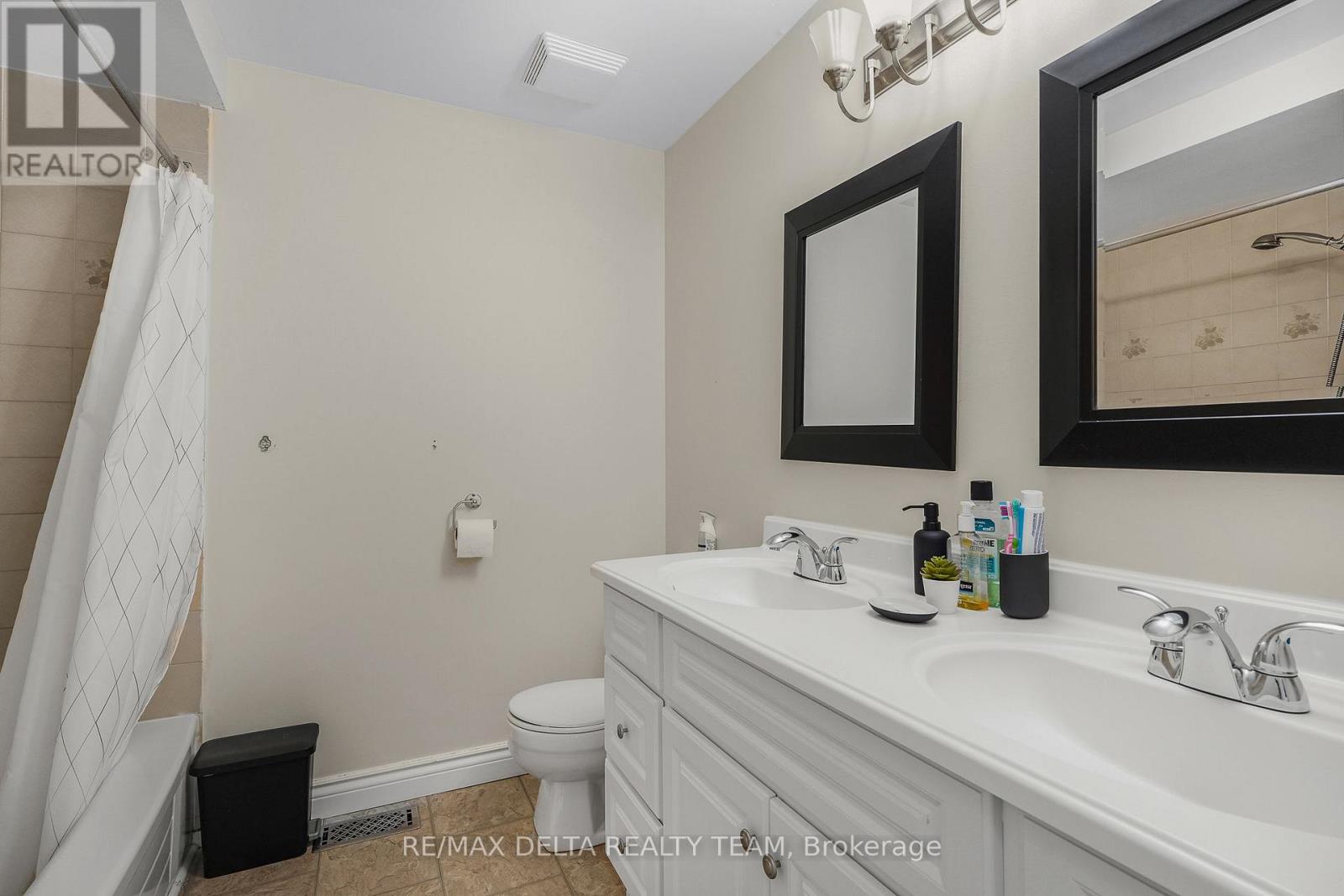 1107 DES FORETS AVENUE - 18