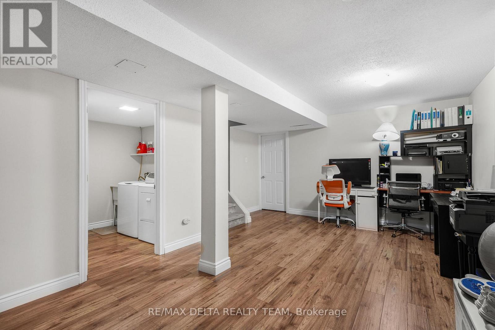 1107 DES FORETS AVENUE - 21