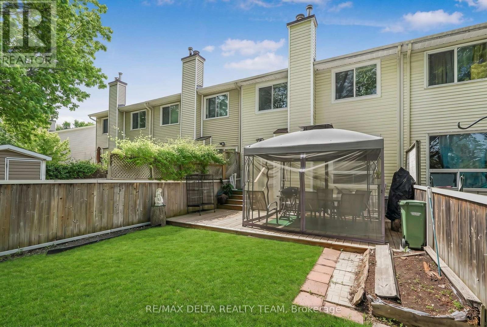 1107 DES FORETS AVENUE - 24