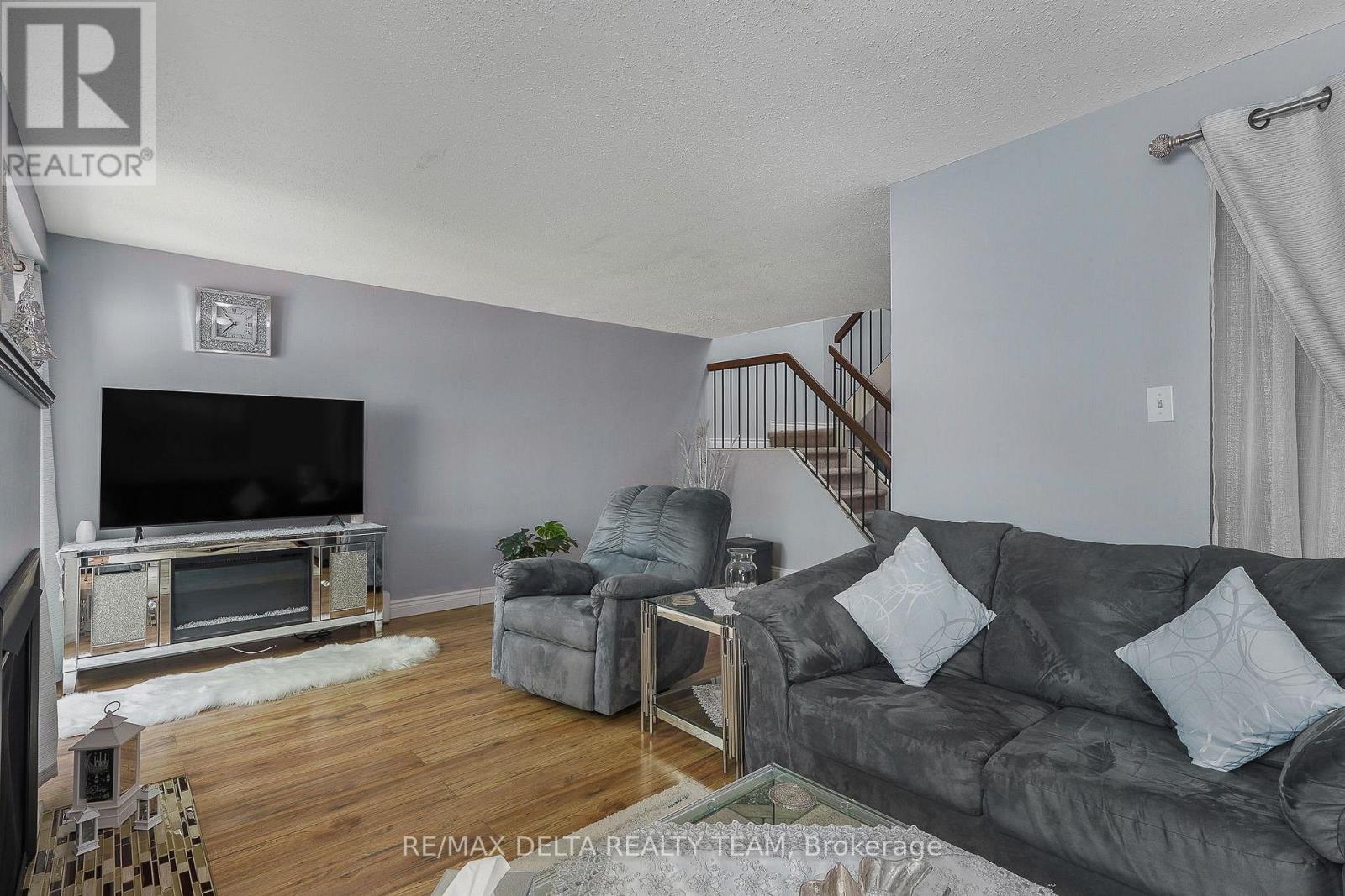 1107 DES FORETS AVENUE - 5