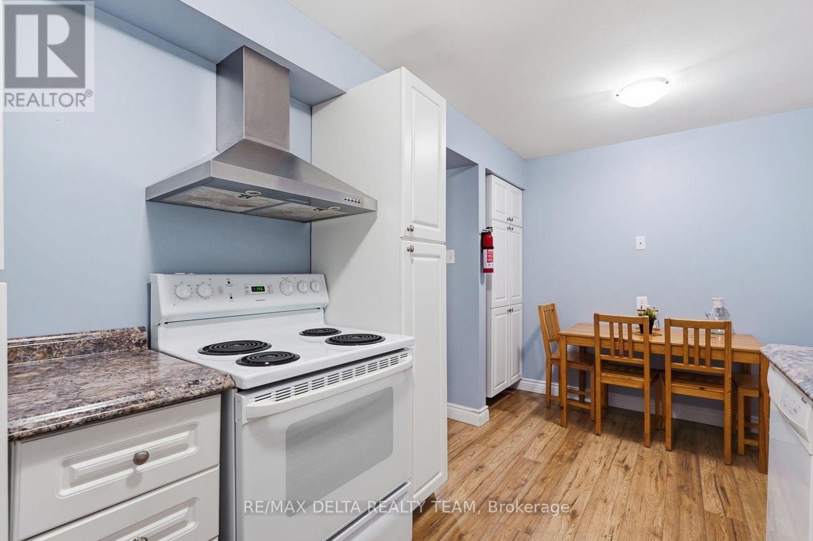 1107 DES FORETS AVENUE - 8
