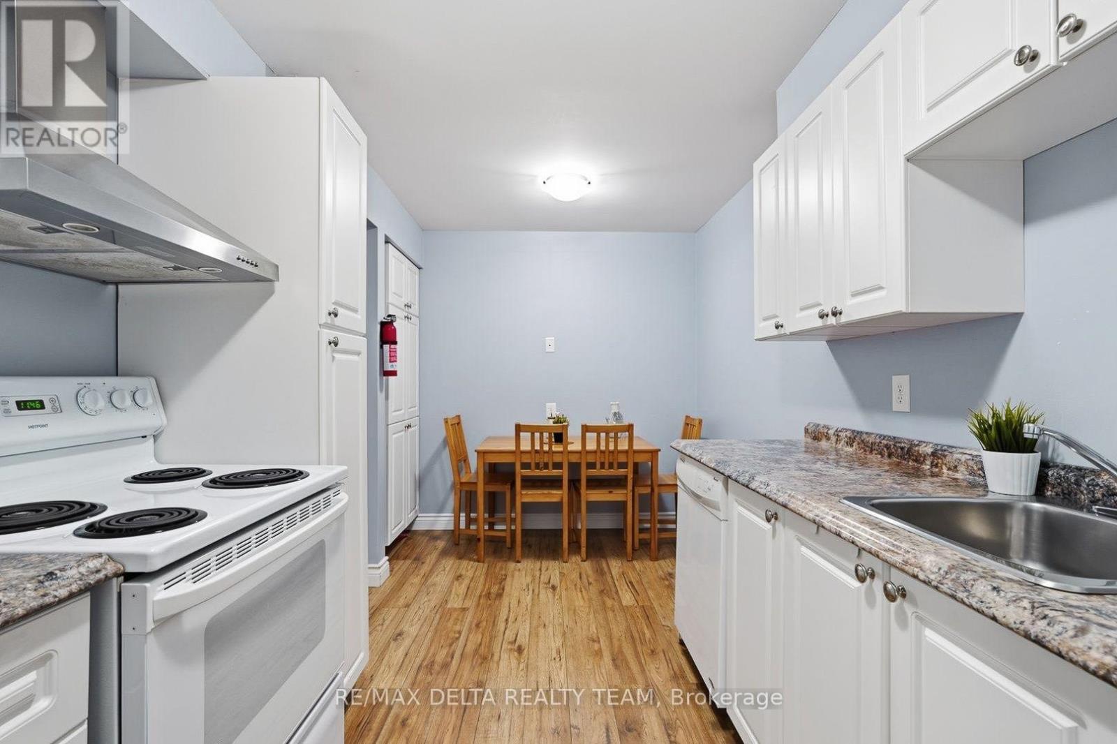 1107 DES FORETS AVENUE - 9
