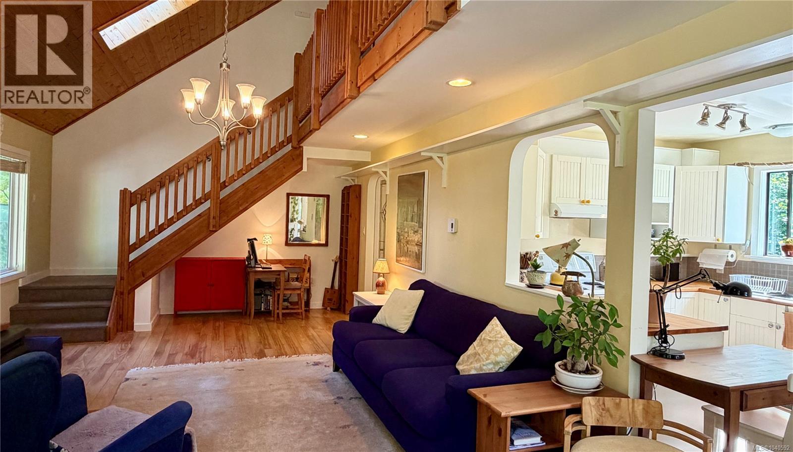 7913 Swanson View Dr - 9