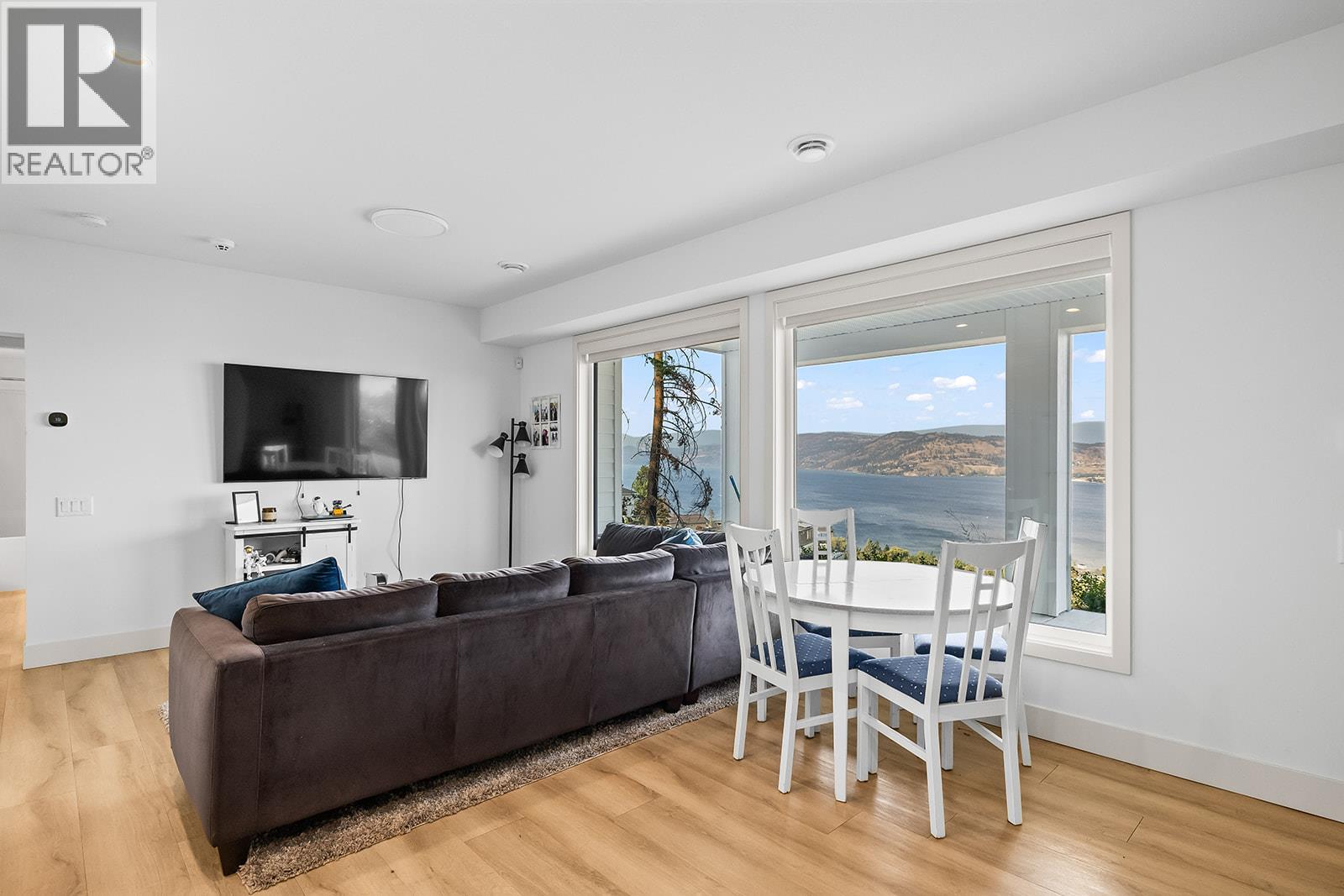 1547 McNaughton Road - 37