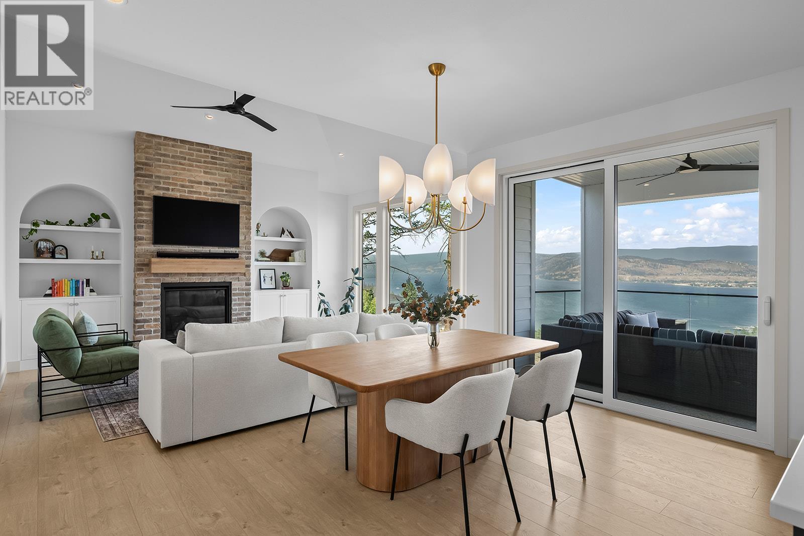 1547 McNaughton Road - 5