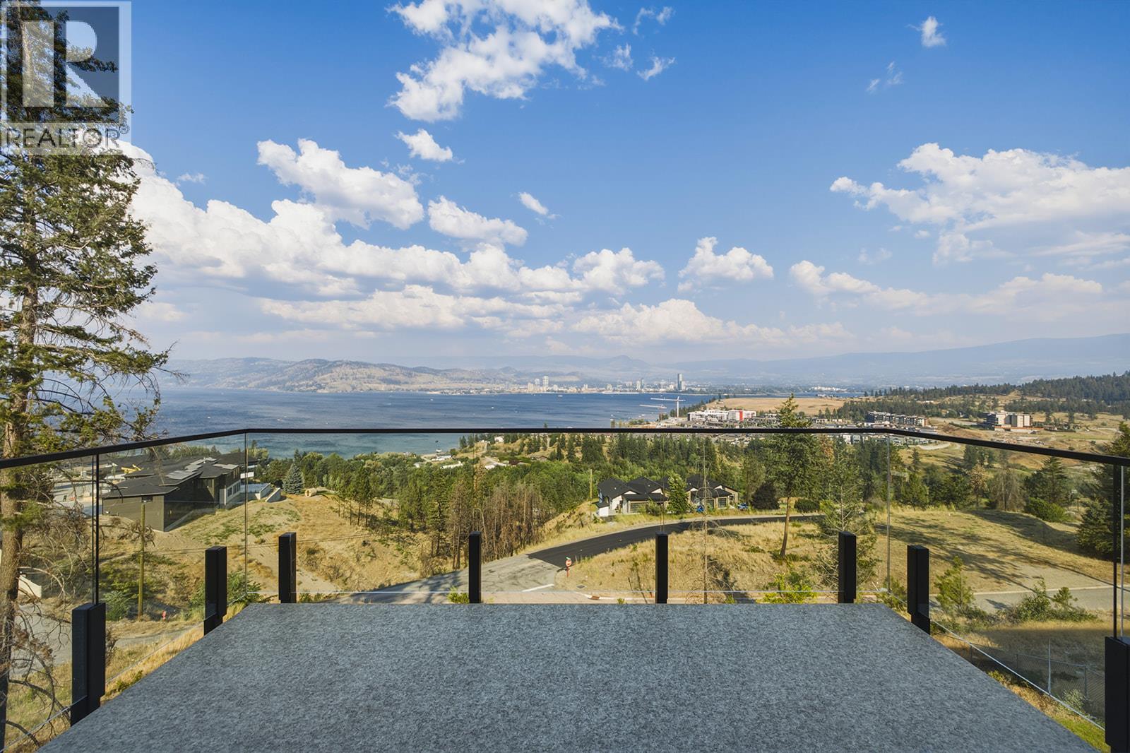 1547 McNaughton Road - 22