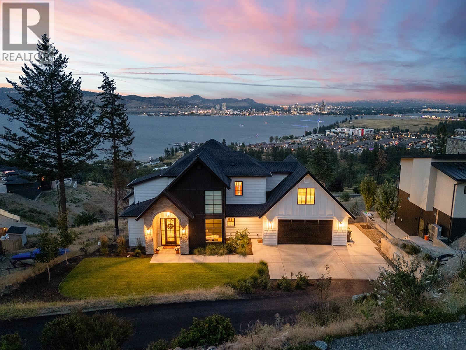 1547 McNaughton Road - 1