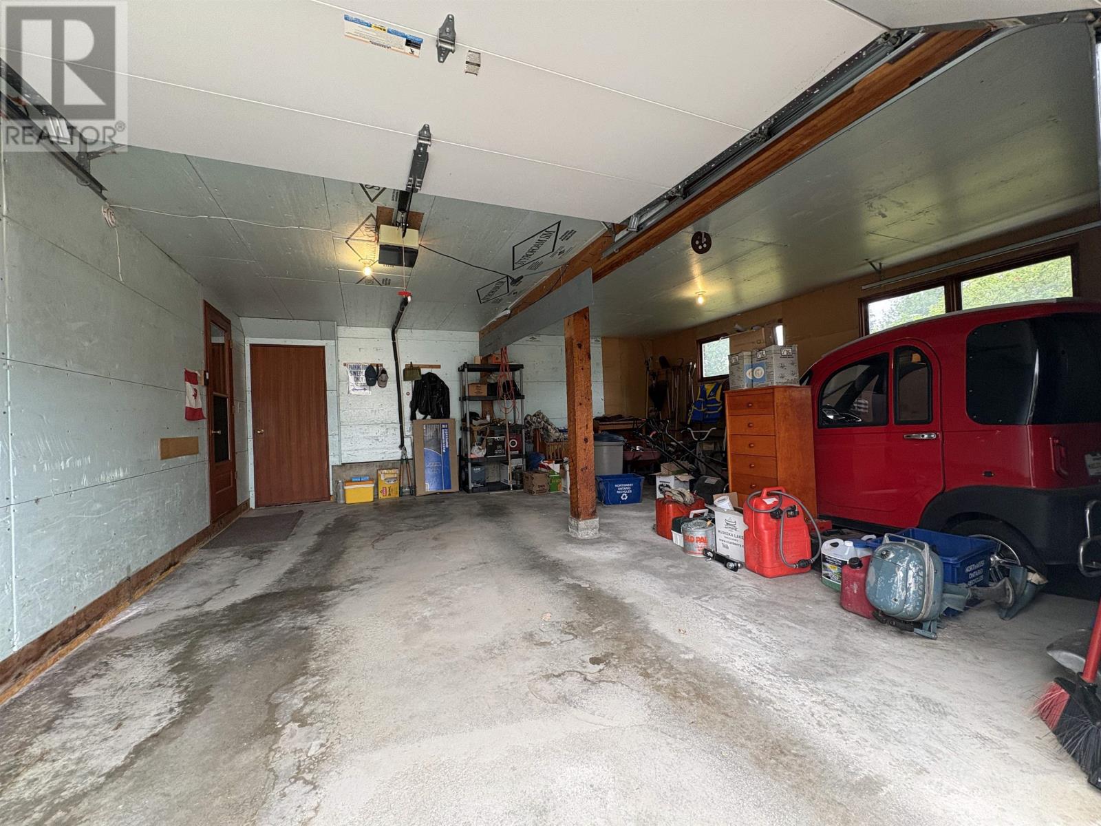 952 Russell BAY - 35