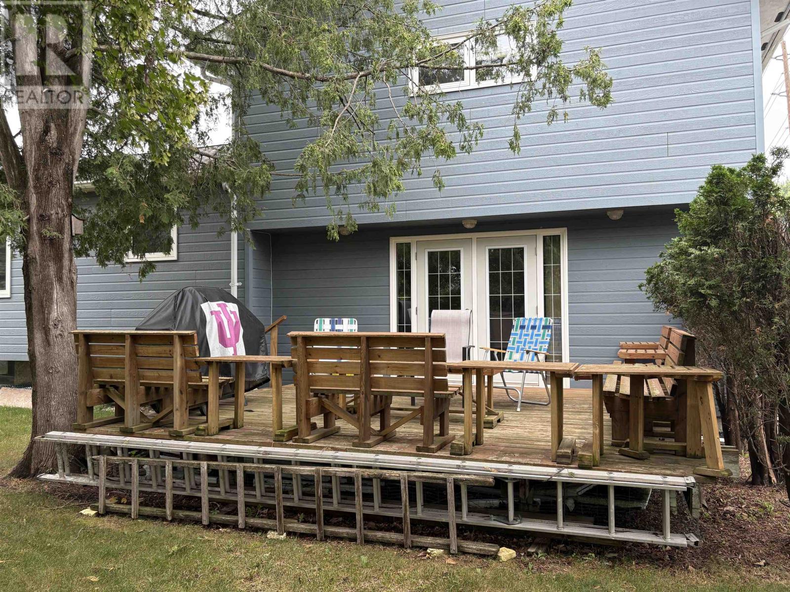 952 Russell BAY - 39