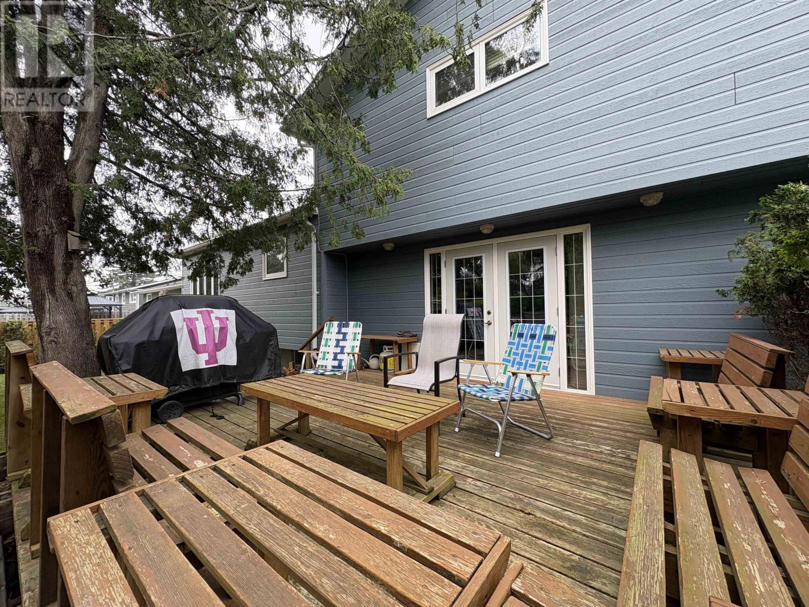 952 Russell BAY - 40