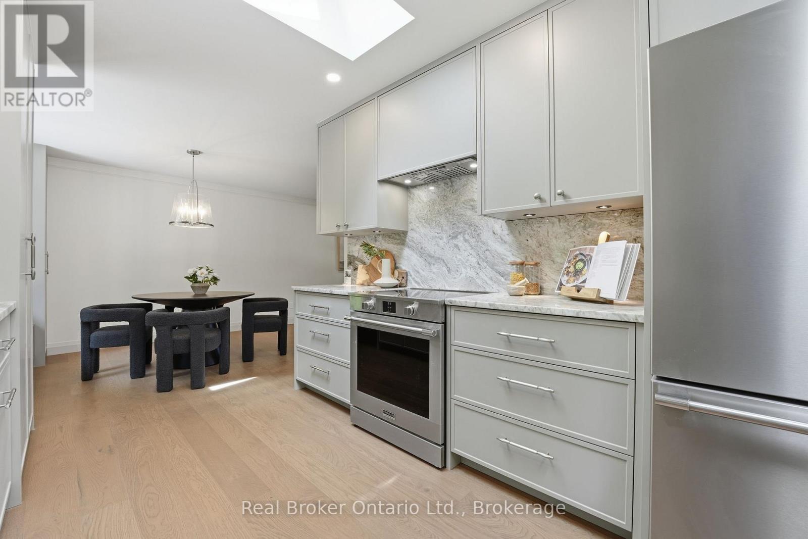 571 LEONARD COURT - 17