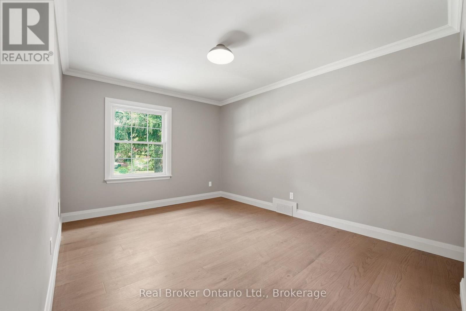 571 LEONARD COURT - 24