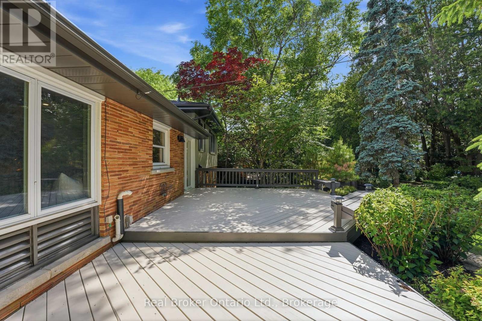 571 LEONARD COURT - 39