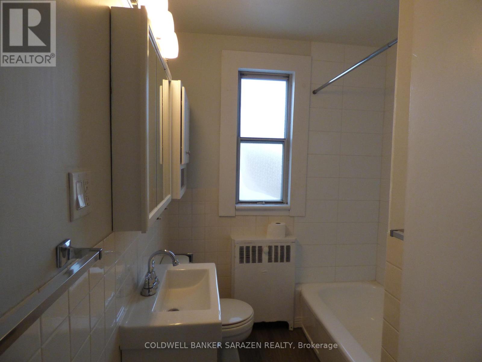 2 Bed, 1 Bath House for Rent in Ottawa – 6 – 683 IRENE CRESCENT, Ottawa – MLS# X12958902 - Image 18
