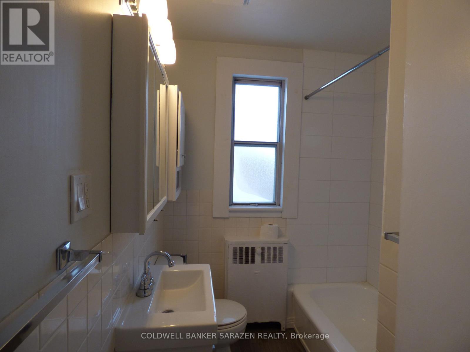 2 Bed, 1 Bath House for Rent in Ottawa – 6 – 683 IRENE CRESCENT, Ottawa – MLS# X12958902 - Image 20