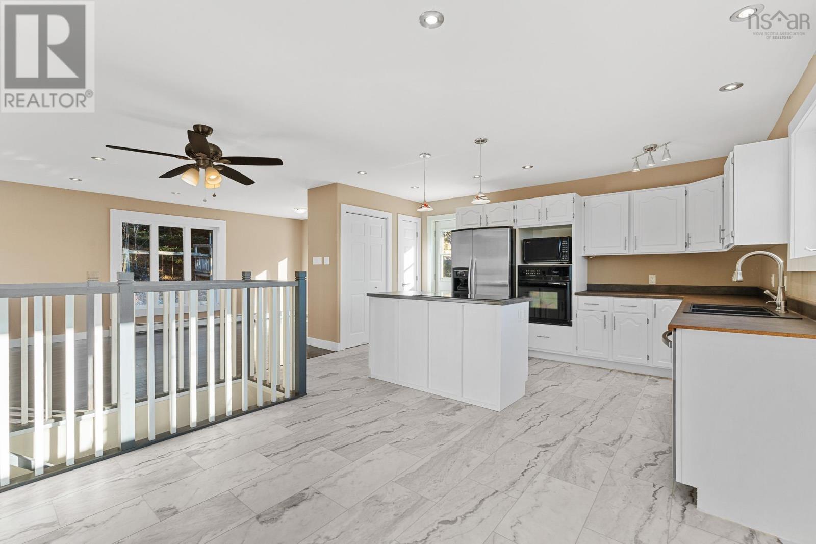44 Lahey Drive - 14