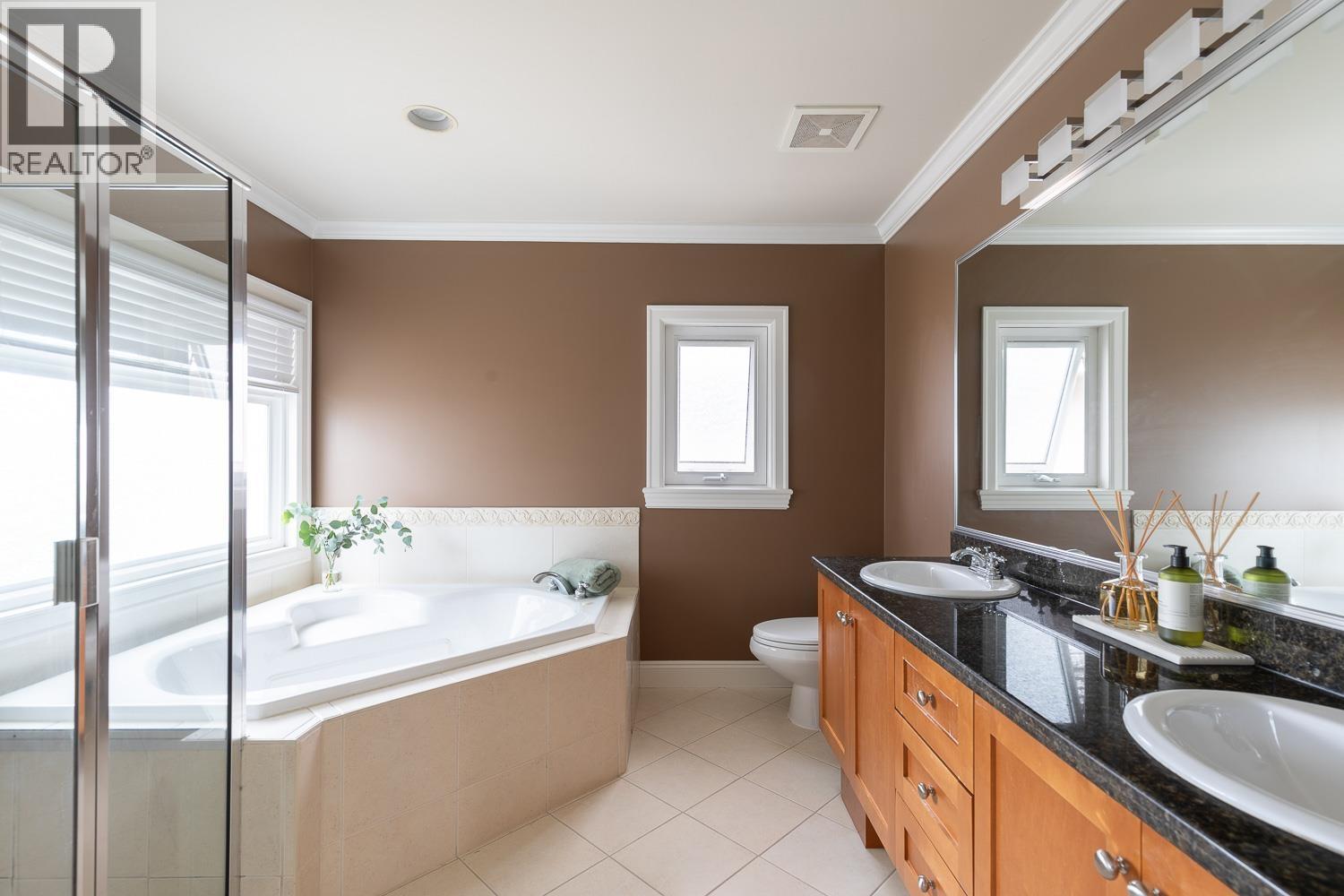 5 Bed, 4 Bath House for Sale in Delta – 5131 WESTMINSTER COURT, Delta – MLS# R3148555 - Image 20