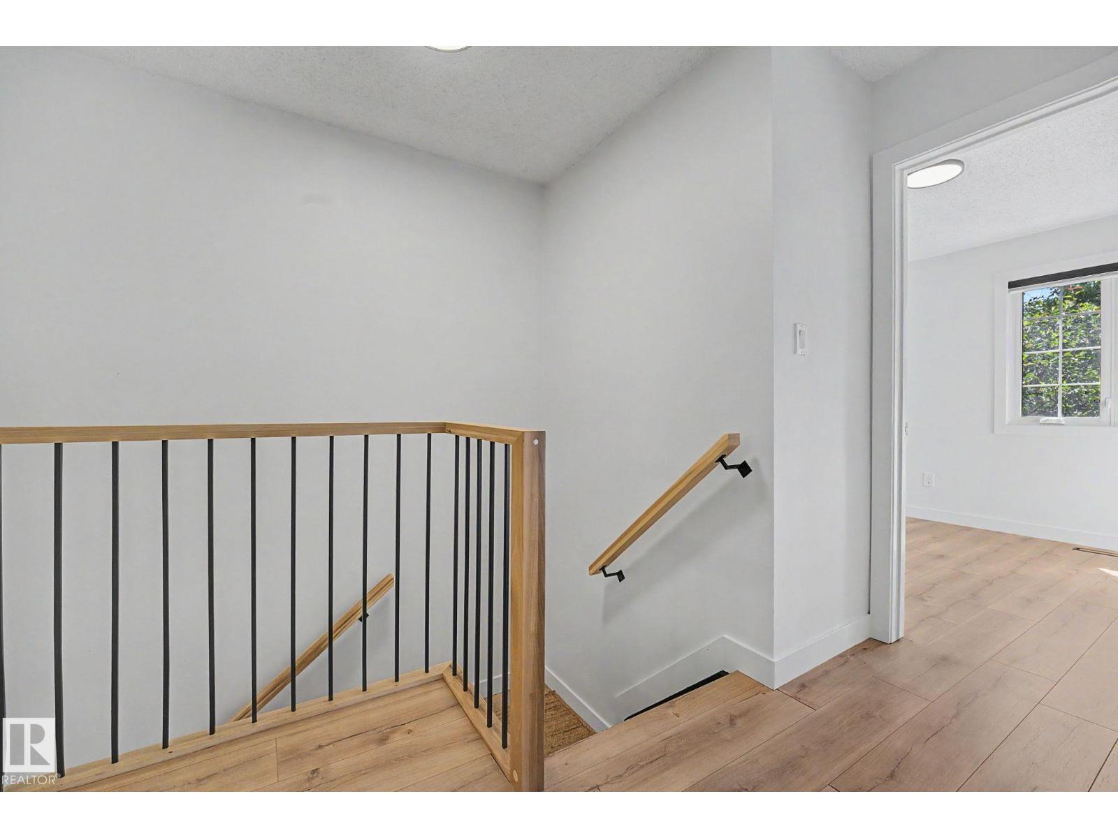 17084 67 AV NW - 27