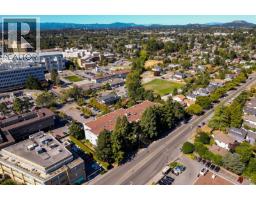 206 2022 Foul Bay Rd, Victoria, BC V8R5A9 Photo 46
