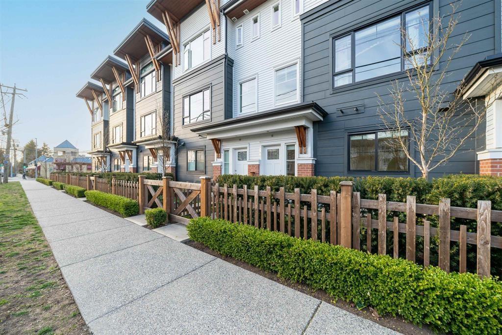 4 Bed, 3 Bath House for Sale in Langley – 21 22128 48A AVENUE, Langley – MLS# R3148602 - Image 2