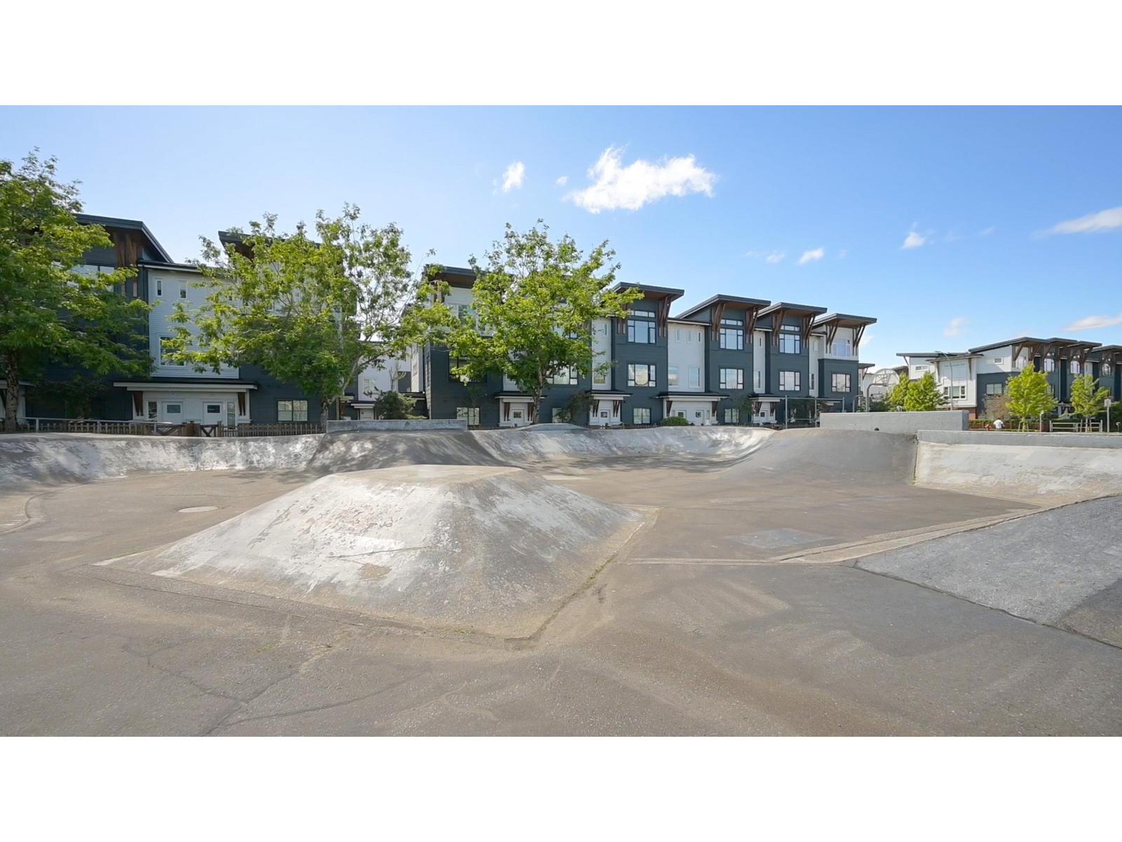 4 Bed, 3 Bath House for Sale in Langley – 21 22128 48A AVENUE, Langley – MLS# R3148602 - Image 38