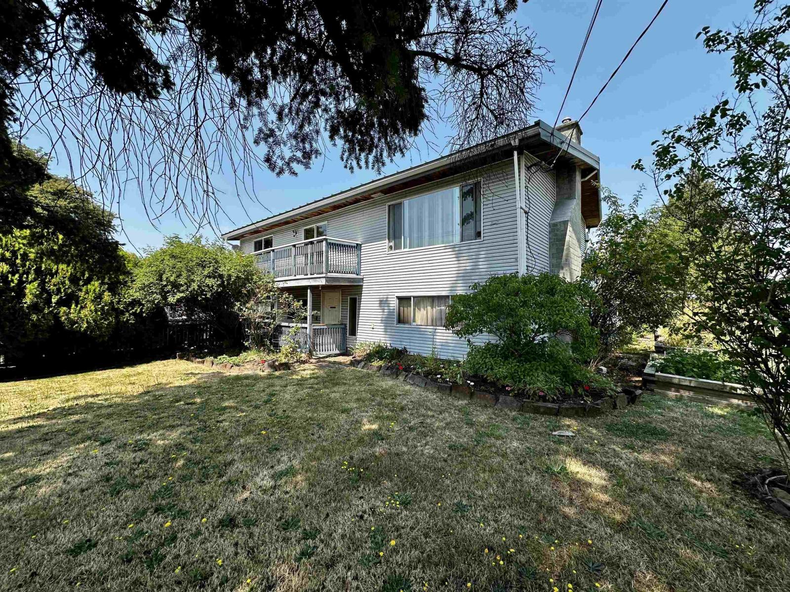 17569 60 AVENUE